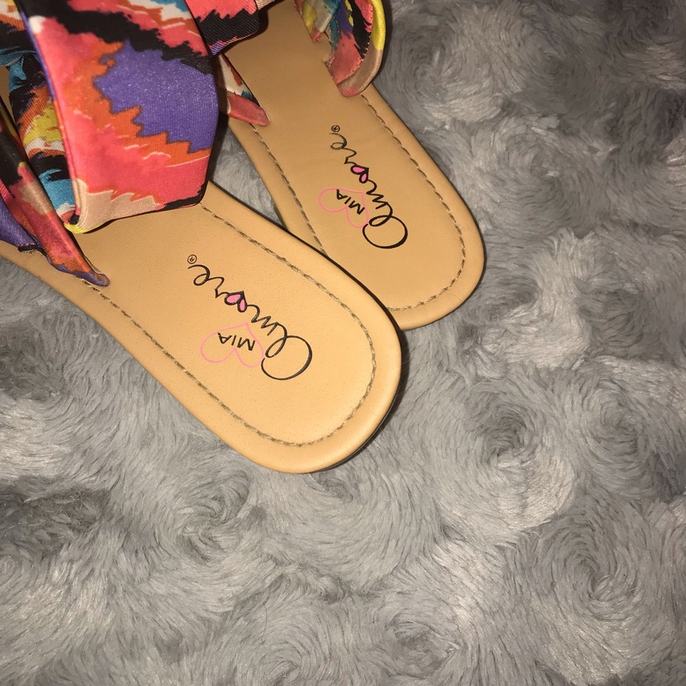 Sandals - Picture 4 of 7
